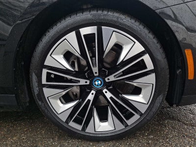 2025 BMW i5 xDrive40 Sedan