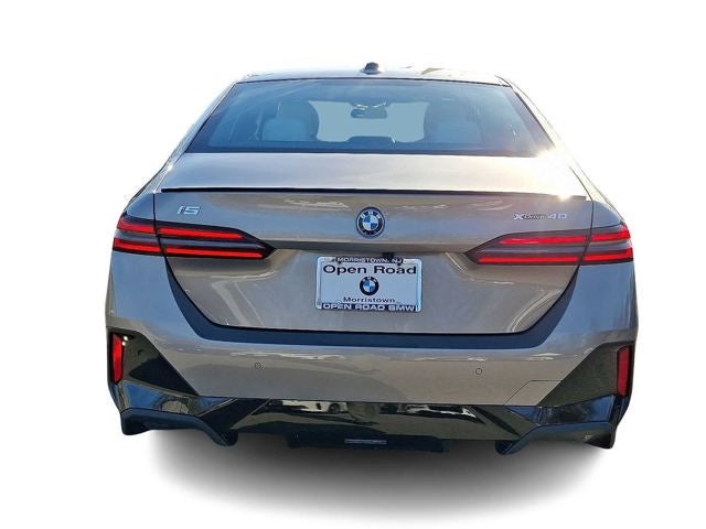 2025 BMW i5 xDrive40 Sedan