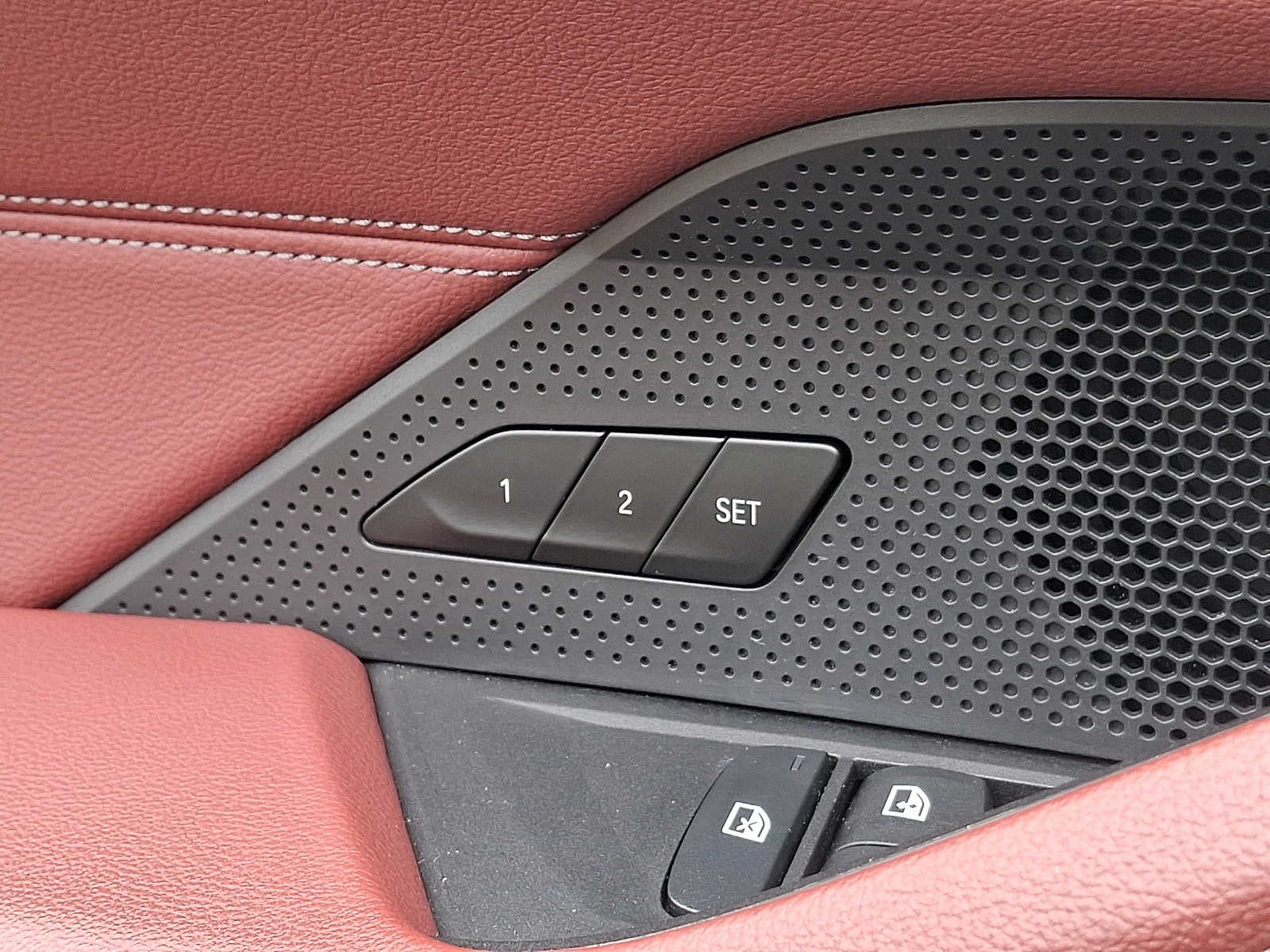 2024 BMW i4 35 - Photo 25