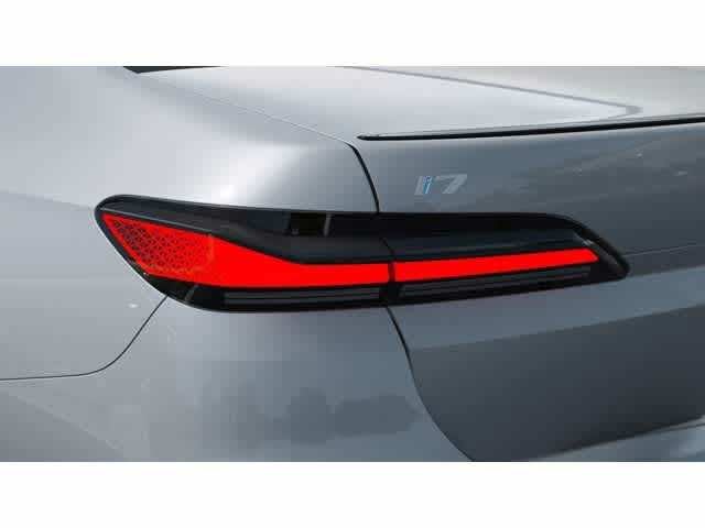 2025 BMW i7 xDrive60 Sedan
