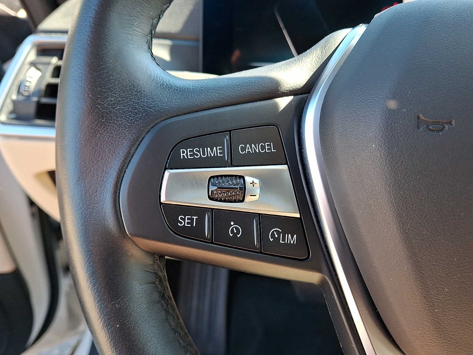 2024 BMW i4 40 - Photo 22