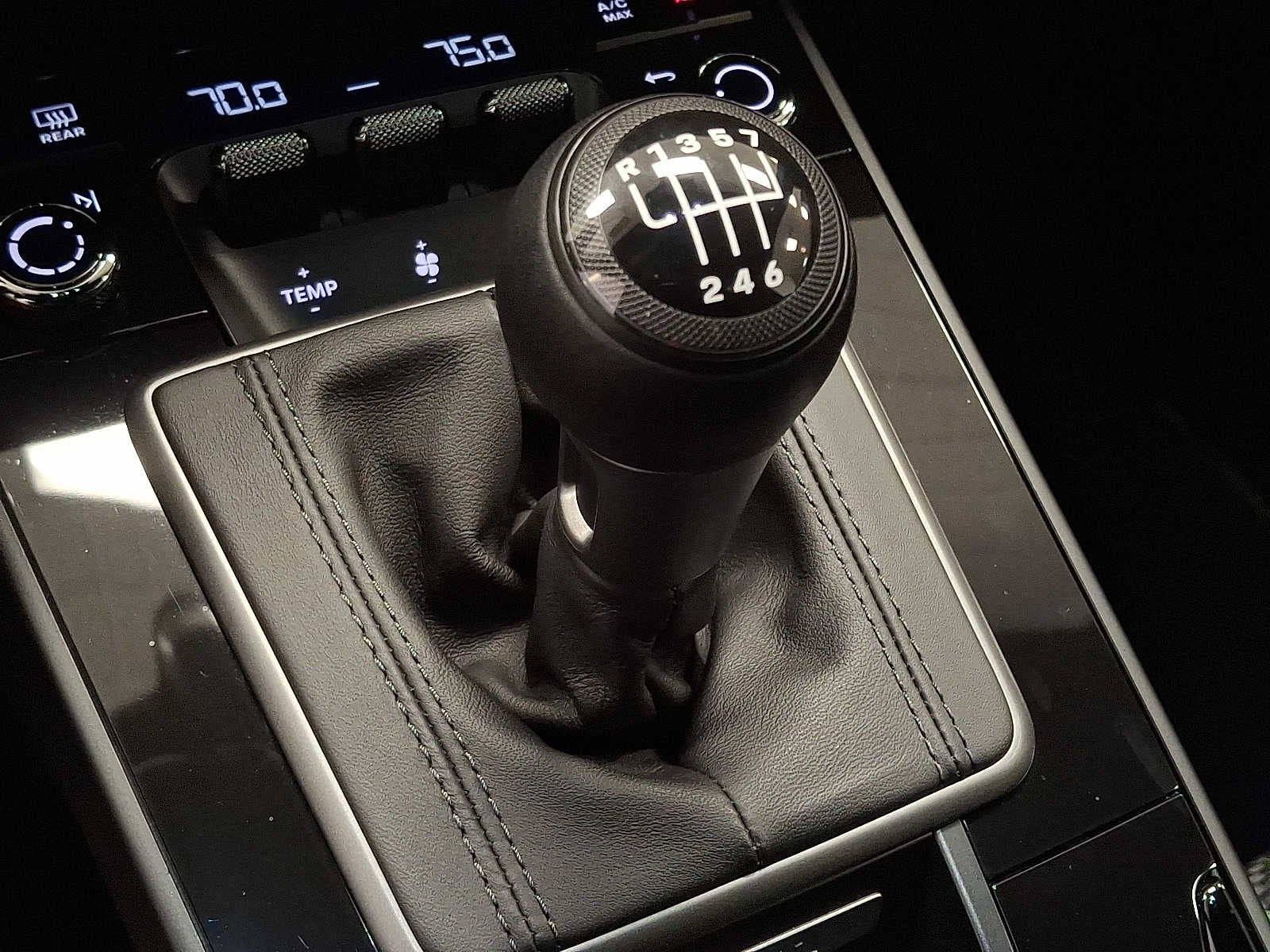 2023 Porsche 911 Carrera T Coupe