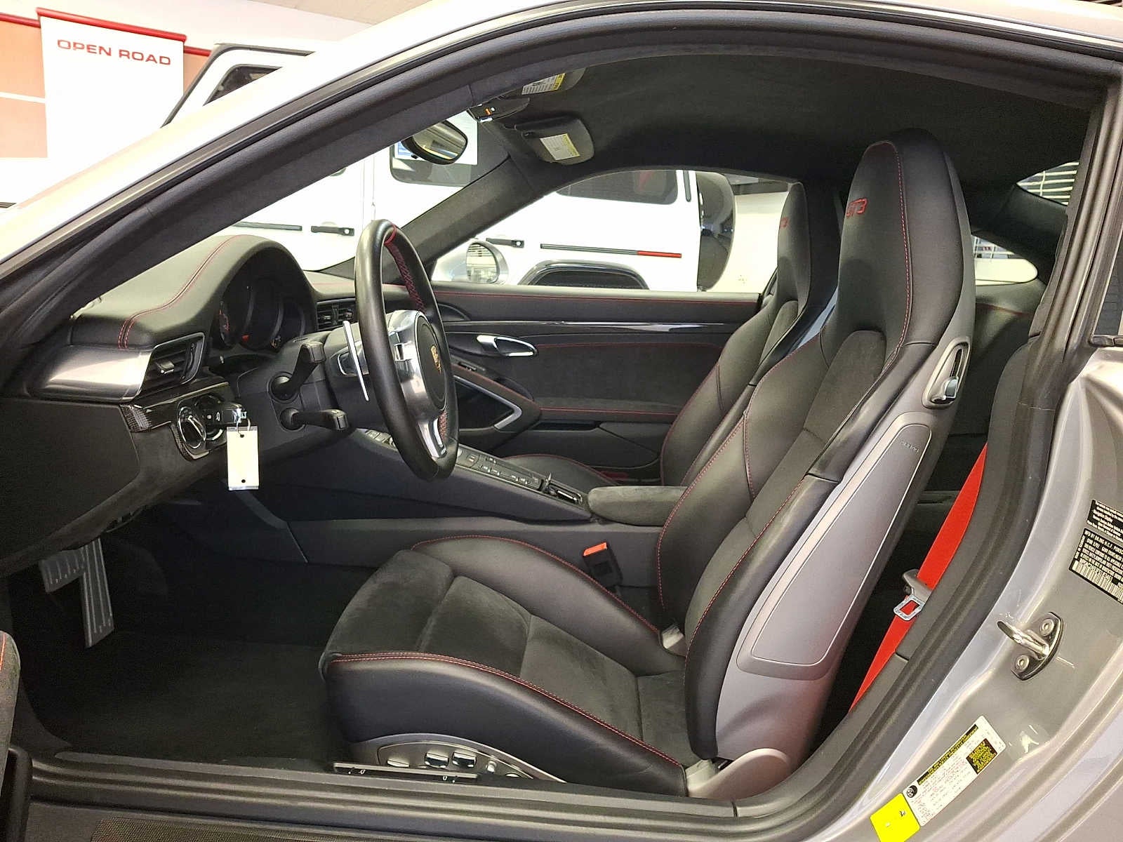 2015 Porsche 911 2dr Cpe GT3