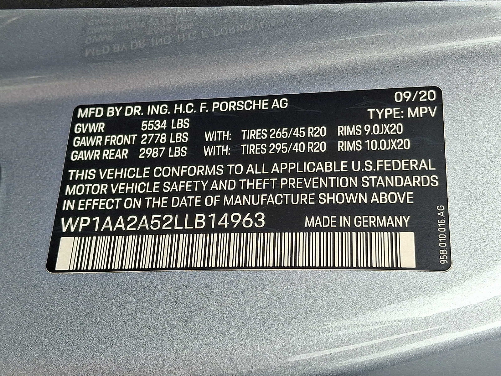 2020 Porsche Macan AWD