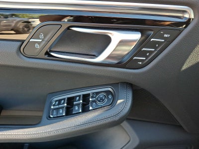 2024 Porsche Macan S AWD