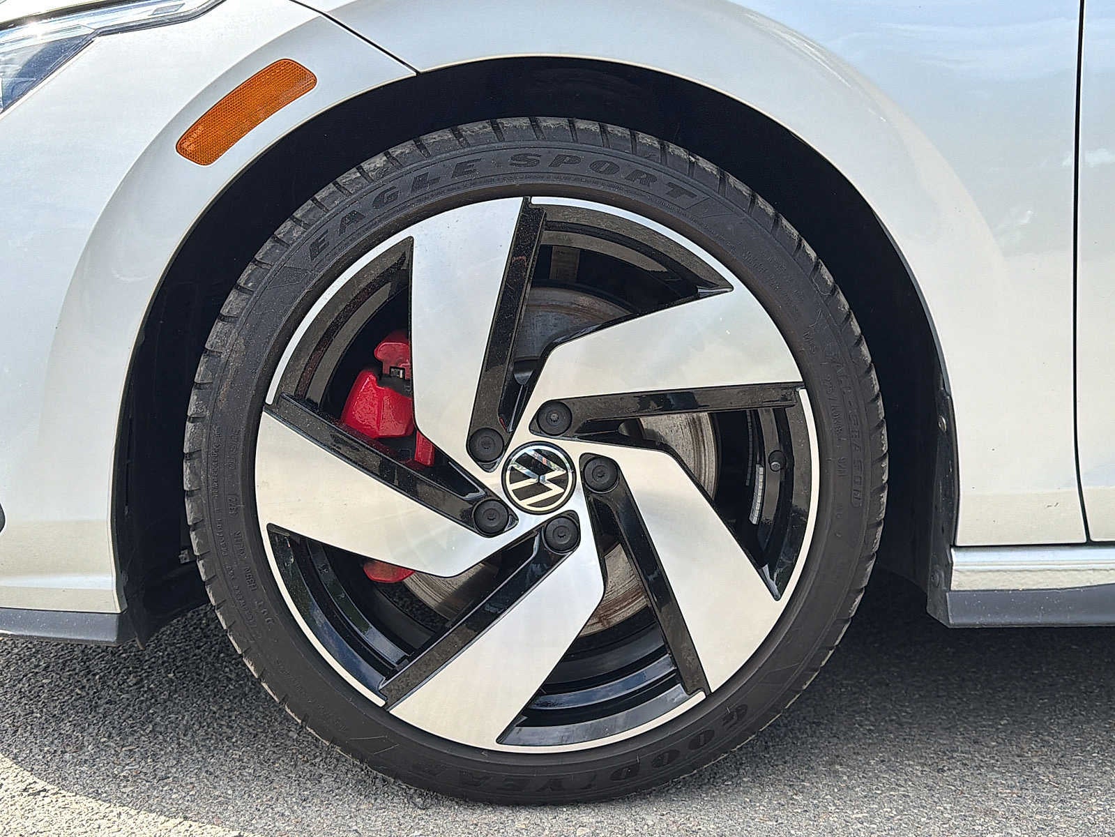 2023 Volkswagen Golf GTI 2.0T S DSG