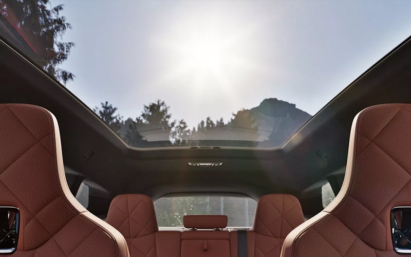 M Multi-function Seats and panoramic eclipsing roof. | BMW of Morristown in Morristown NJ